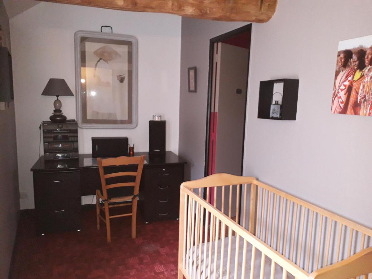 Gite De La Huberderie Quettehou Exterior foto